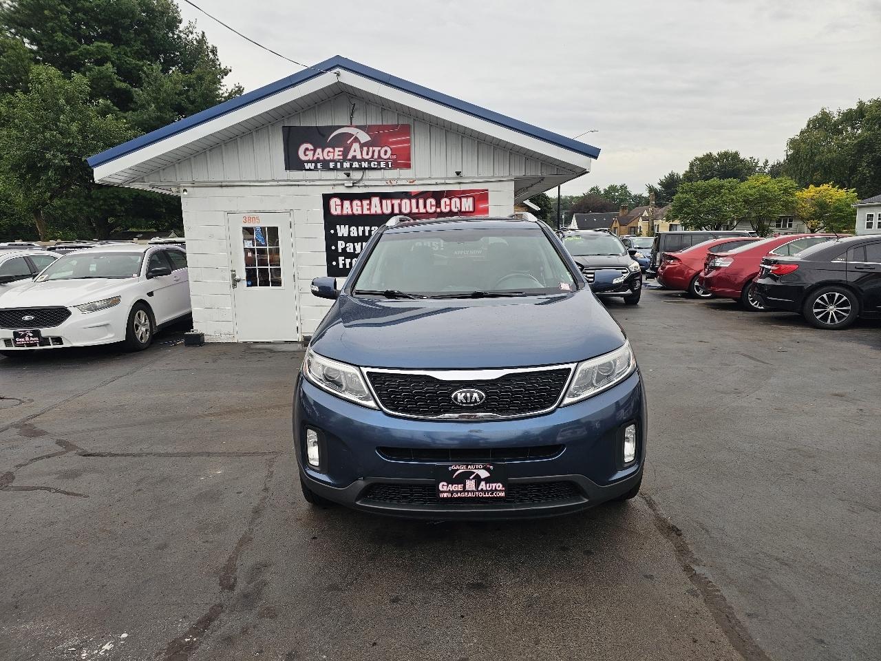 Kia Sorento LX 2WD 2014