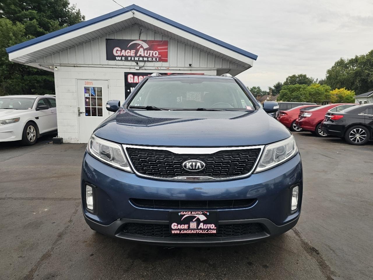 Kia Sorento LX 2WD 2014