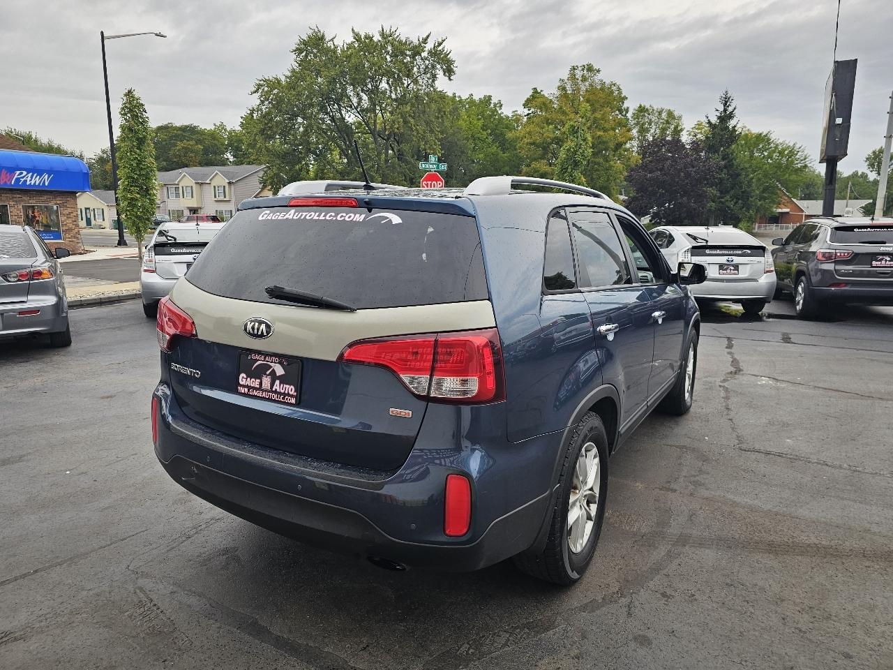 Kia Sorento LX 2WD 2014