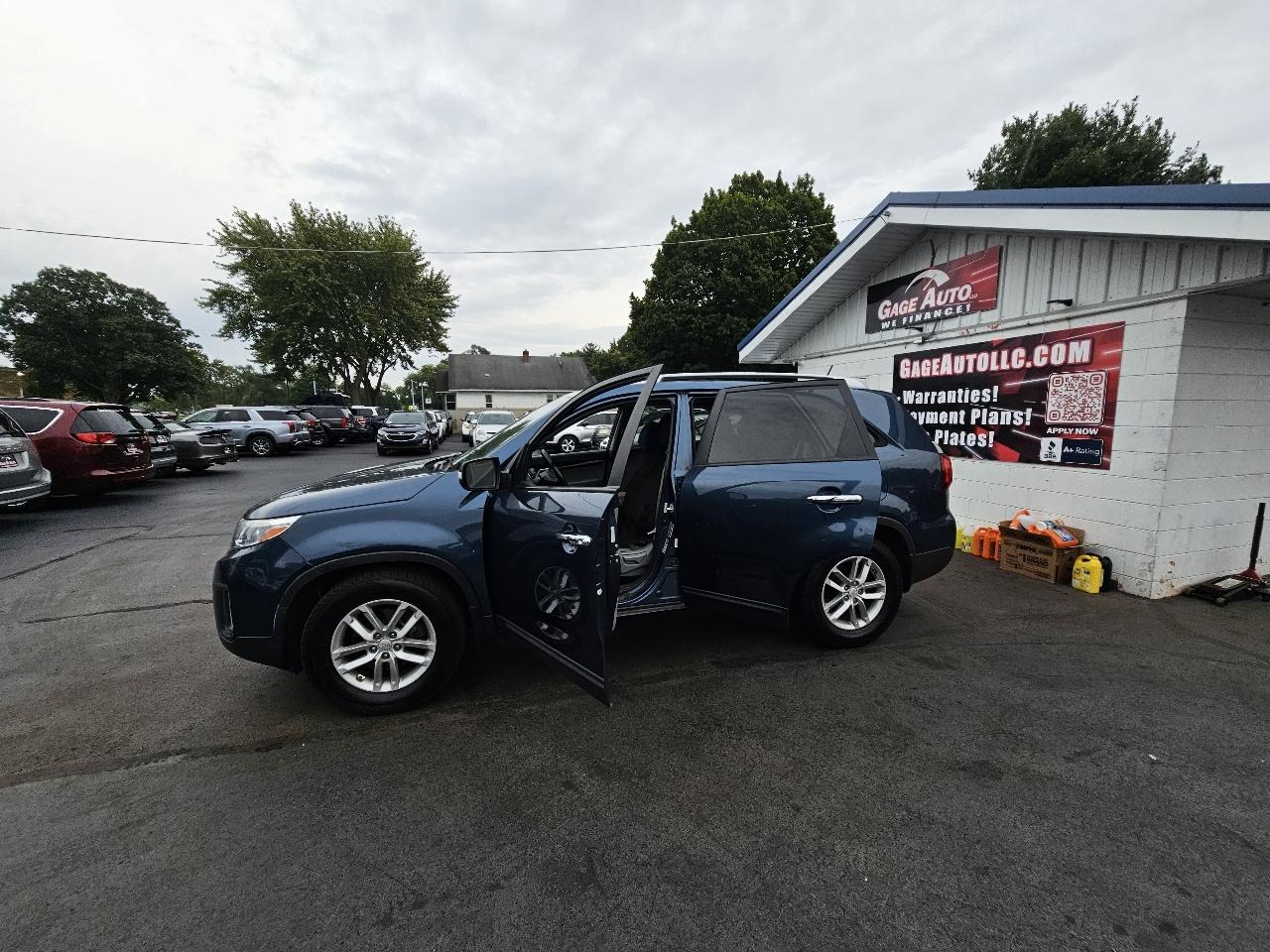 Kia Sorento LX 2WD 2014