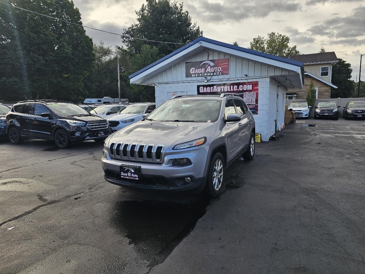 Jeep Cherokee Latitude 4WD 2014