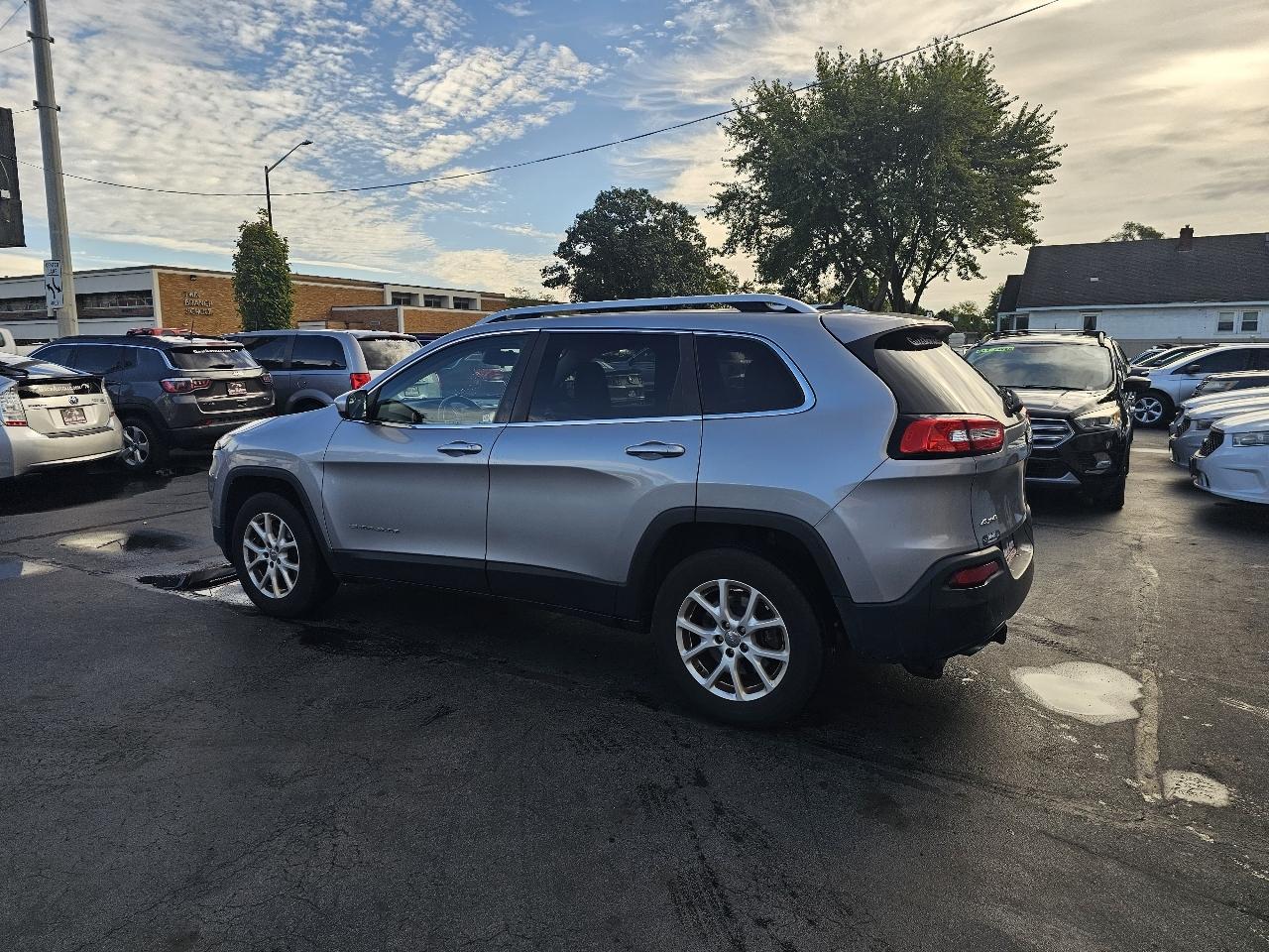 Jeep Cherokee Latitude 4WD 2014