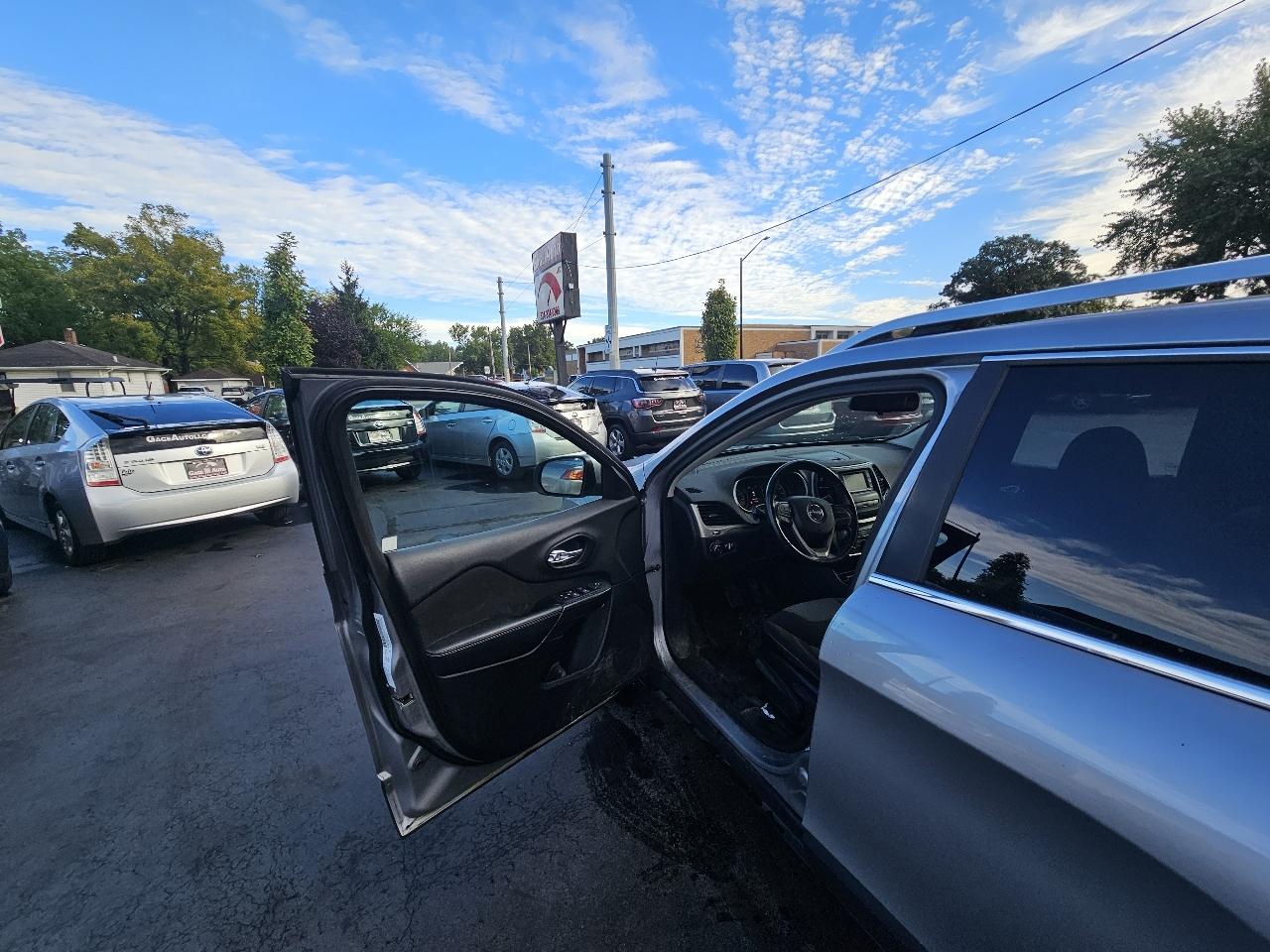 Jeep Cherokee Latitude 4WD 2014