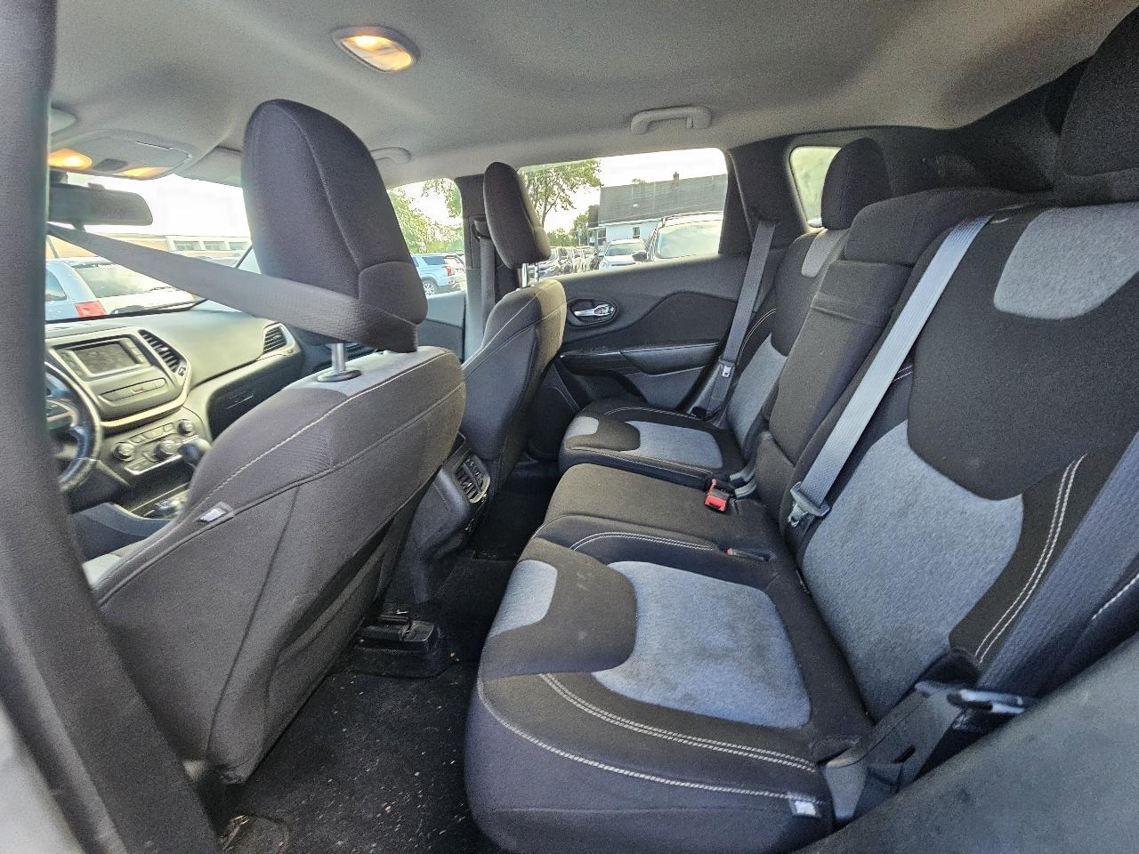 Jeep Cherokee Latitude 4WD 2014