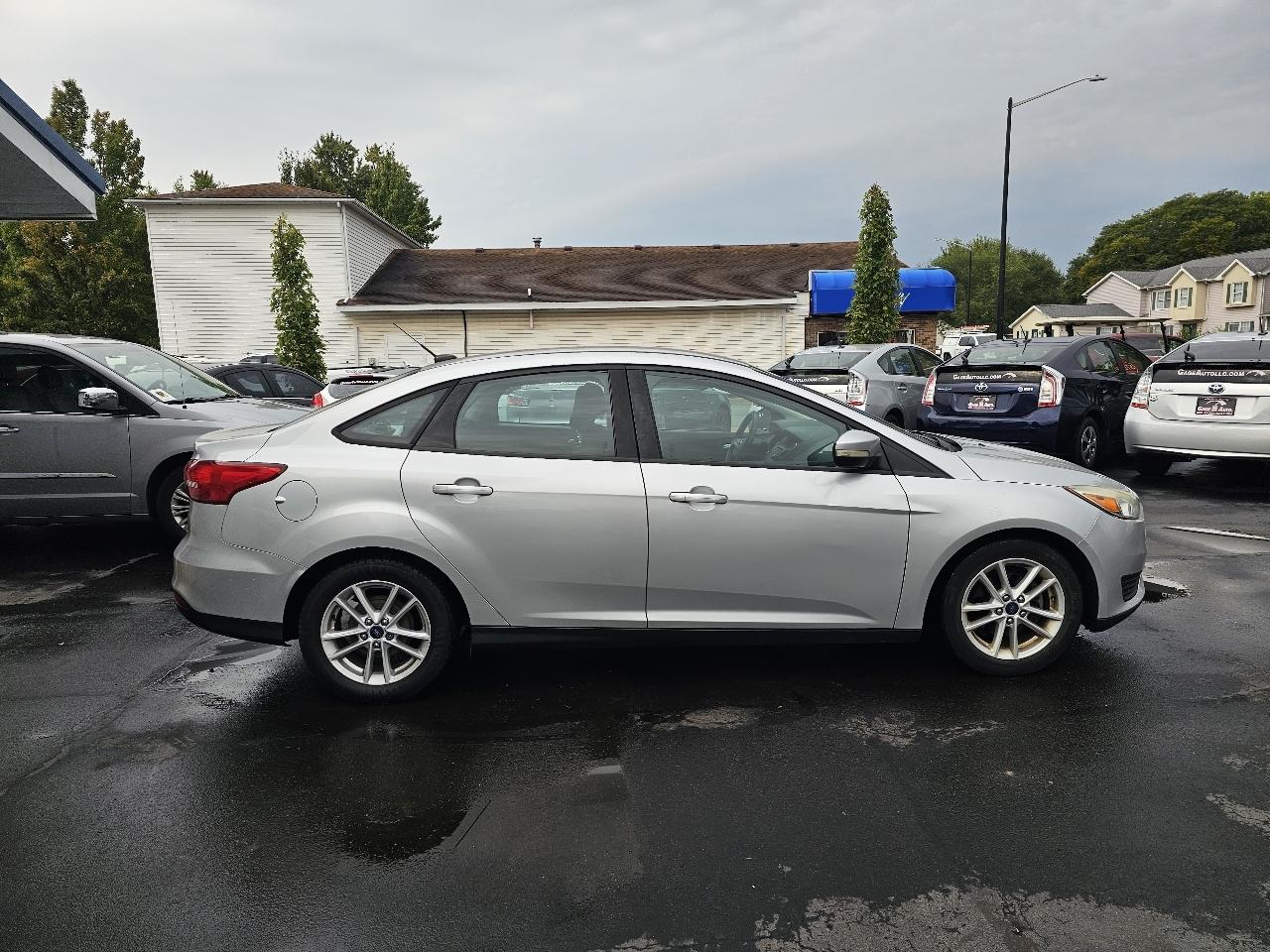Ford Focus SE Sedan 2015