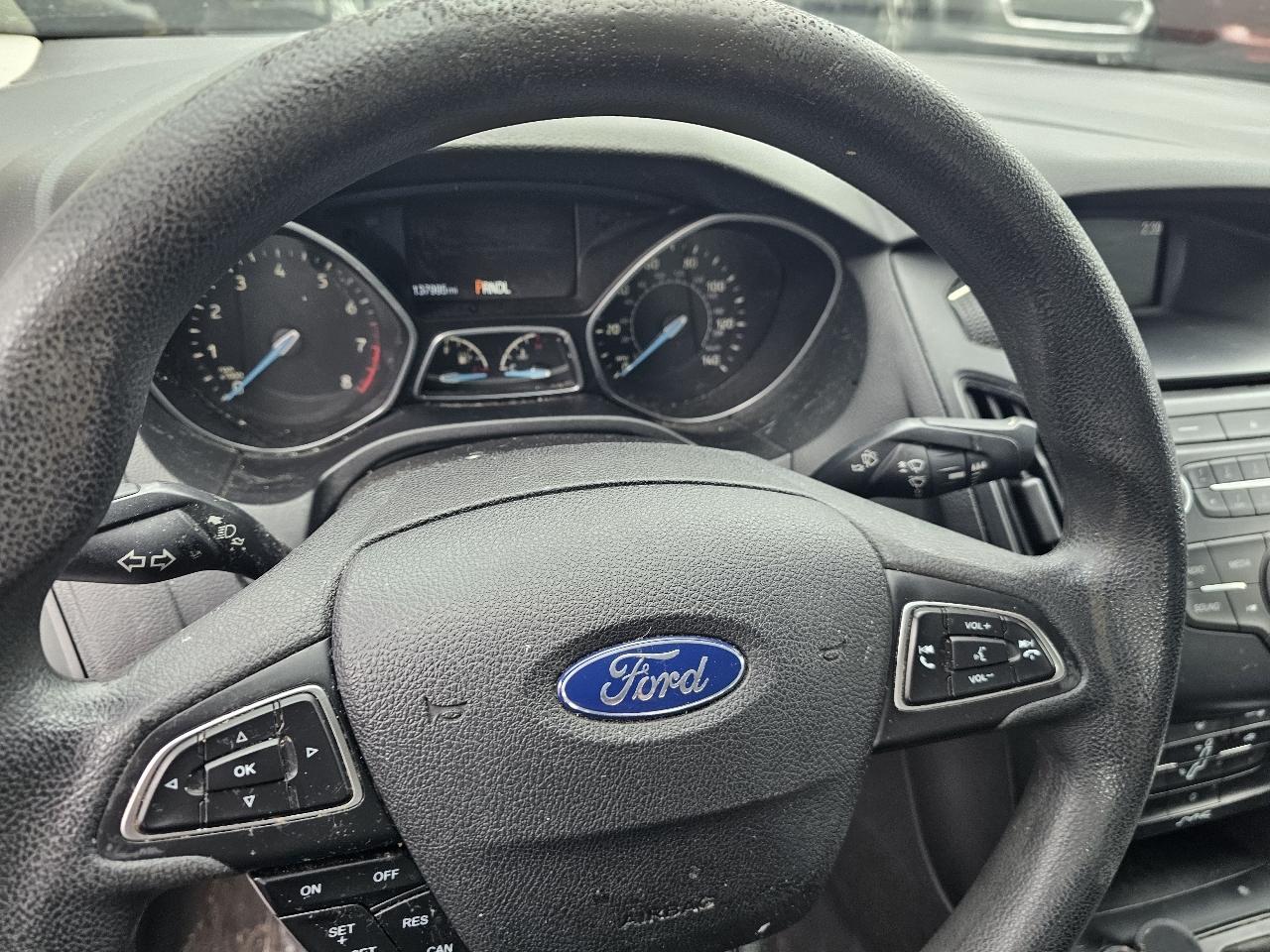 Ford Focus SE Sedan 2015
