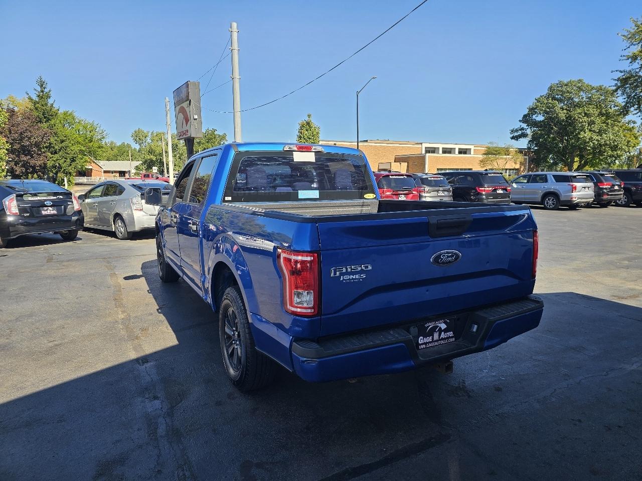 Ford F-150 XL SuperCrew 5.5-ft. Bed 2WD 2015