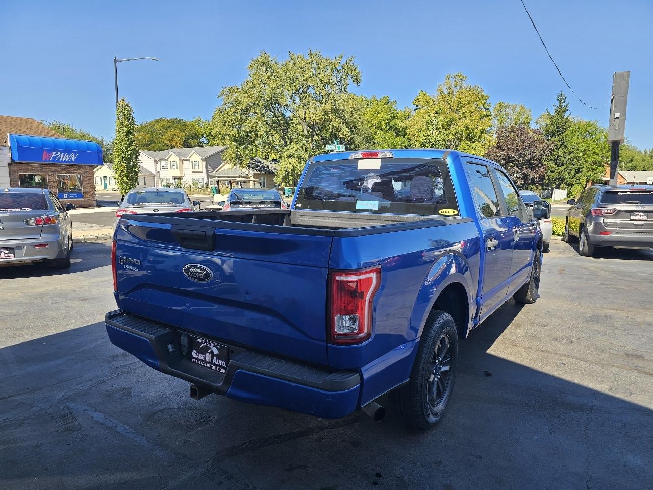Ford F-150 XL SuperCrew 5.5-ft. Bed 2WD 2015