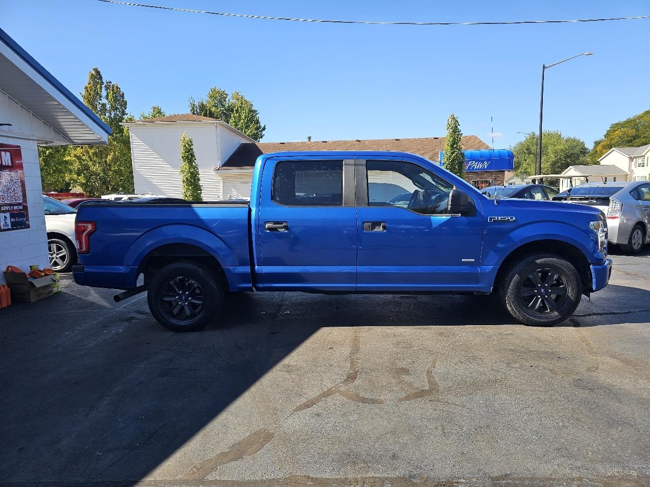 Ford F-150 XL SuperCrew 5.5-ft. Bed 2WD 2015