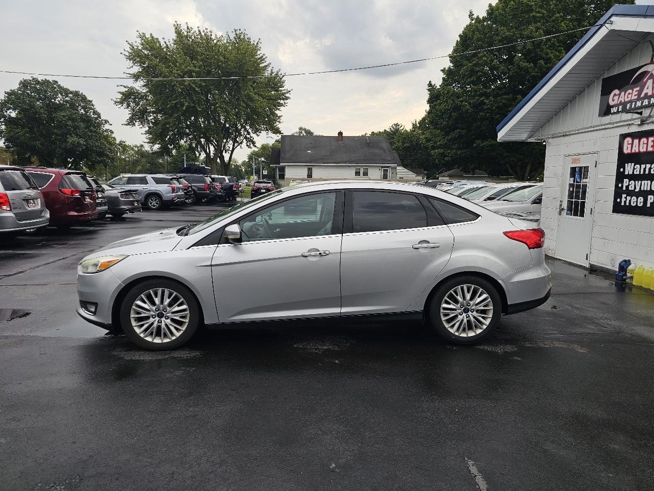 Ford Focus Titanium Sedan 2015