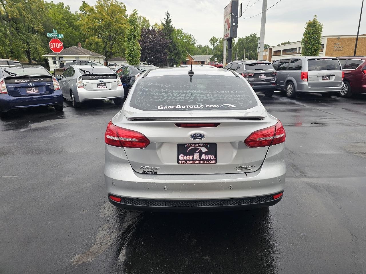 Ford Focus Titanium Sedan 2015