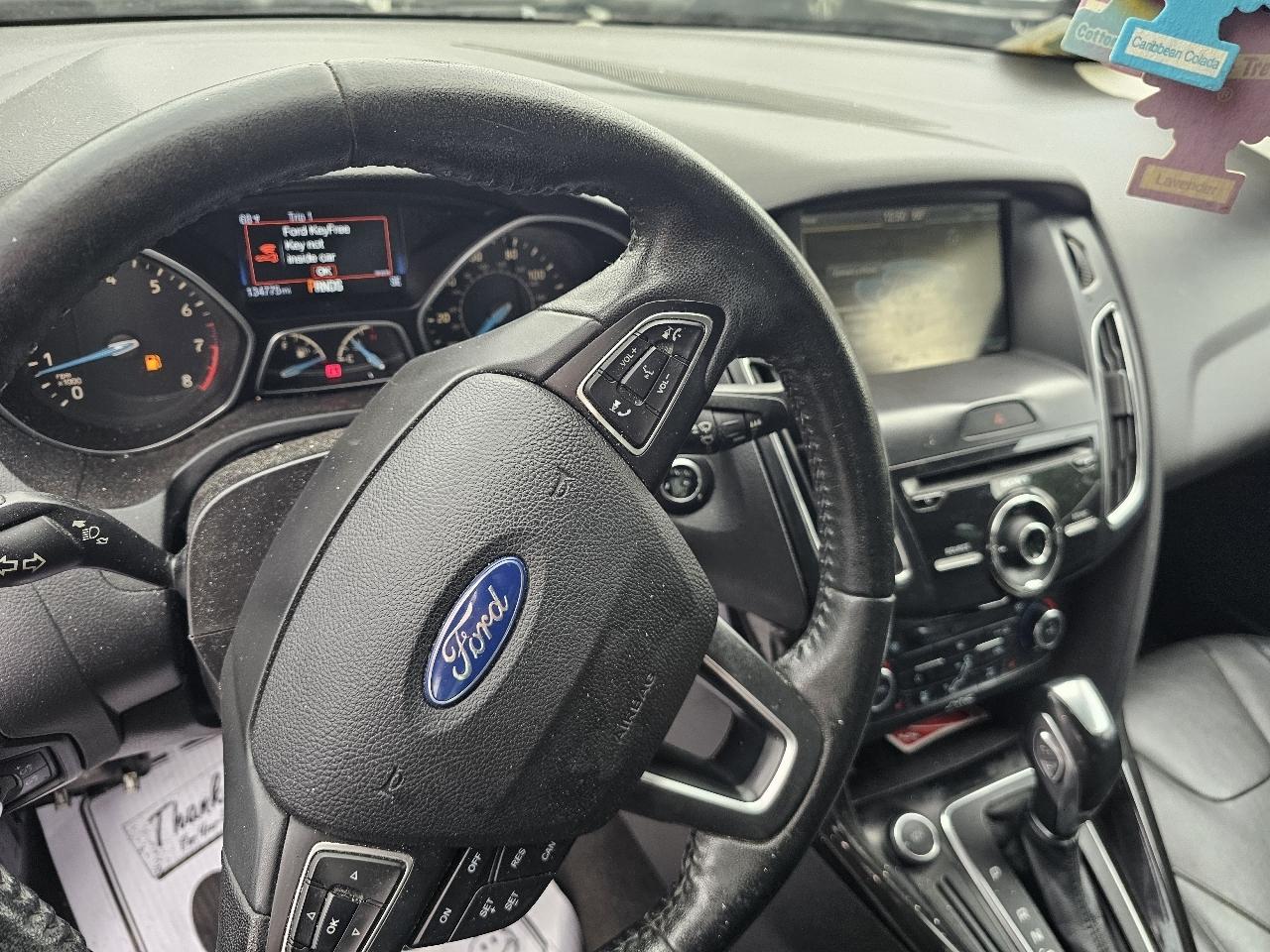 Ford Focus Titanium Sedan 2015