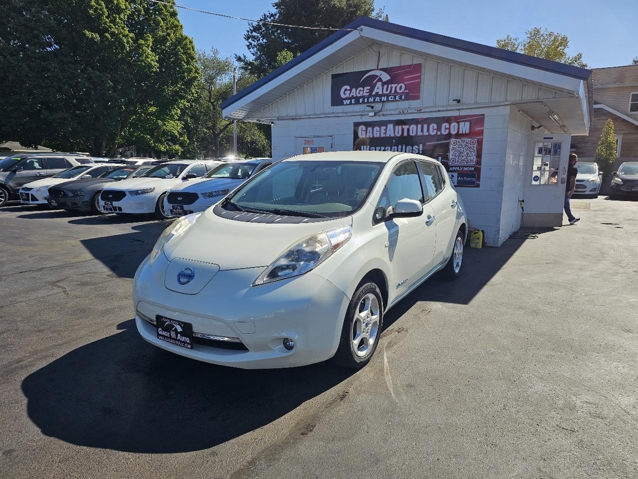 Nissan Leaf SV 2012