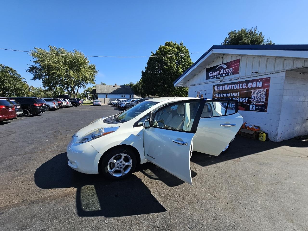 Nissan Leaf SV 2012