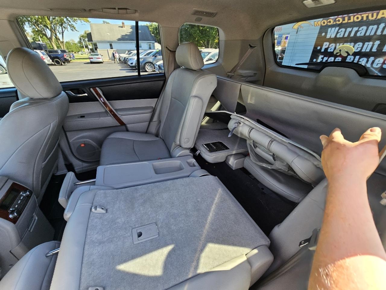 Toyota Highlander Limited 4WD 2013