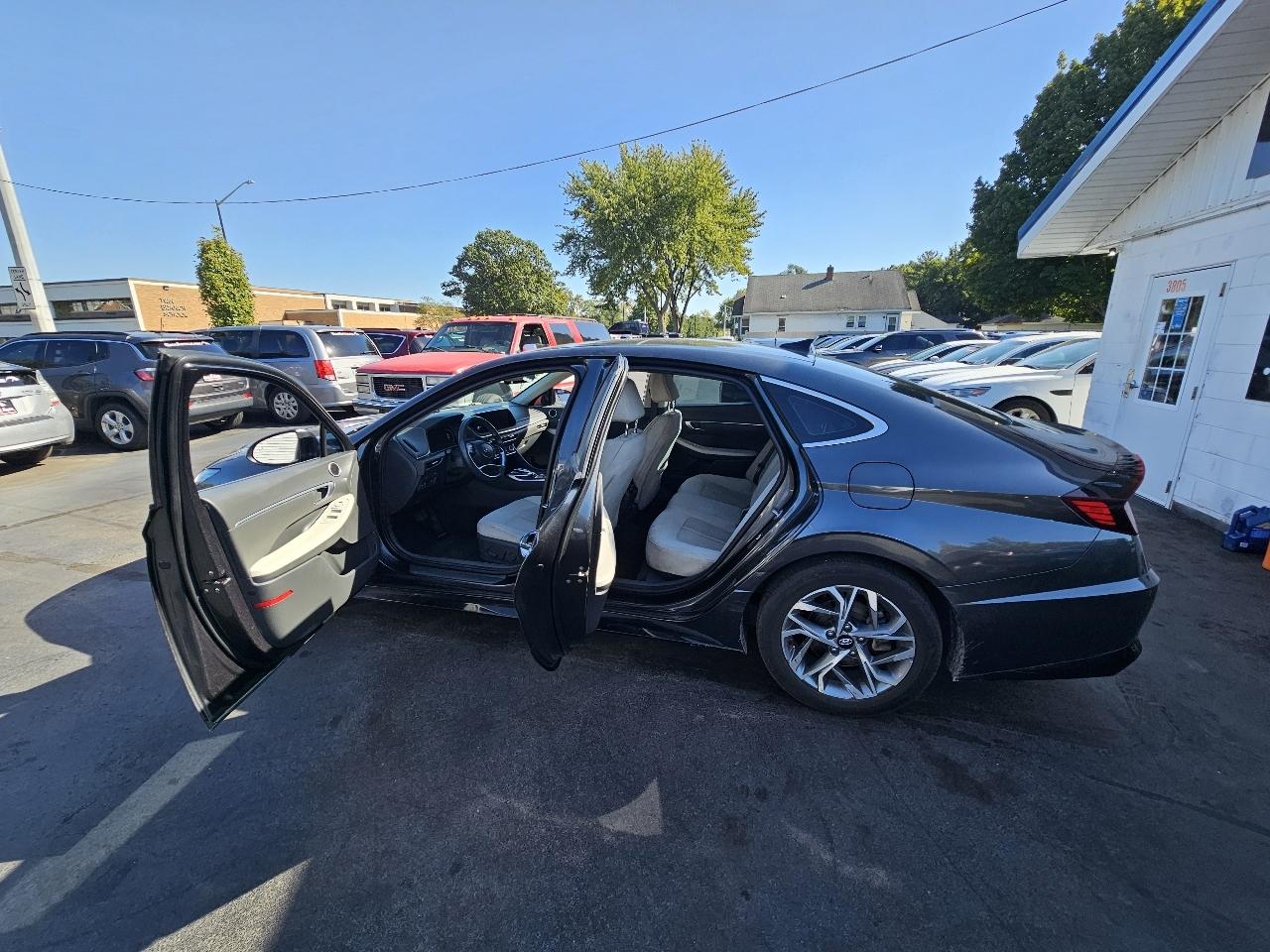 Hyundai Sonata SEL 2023