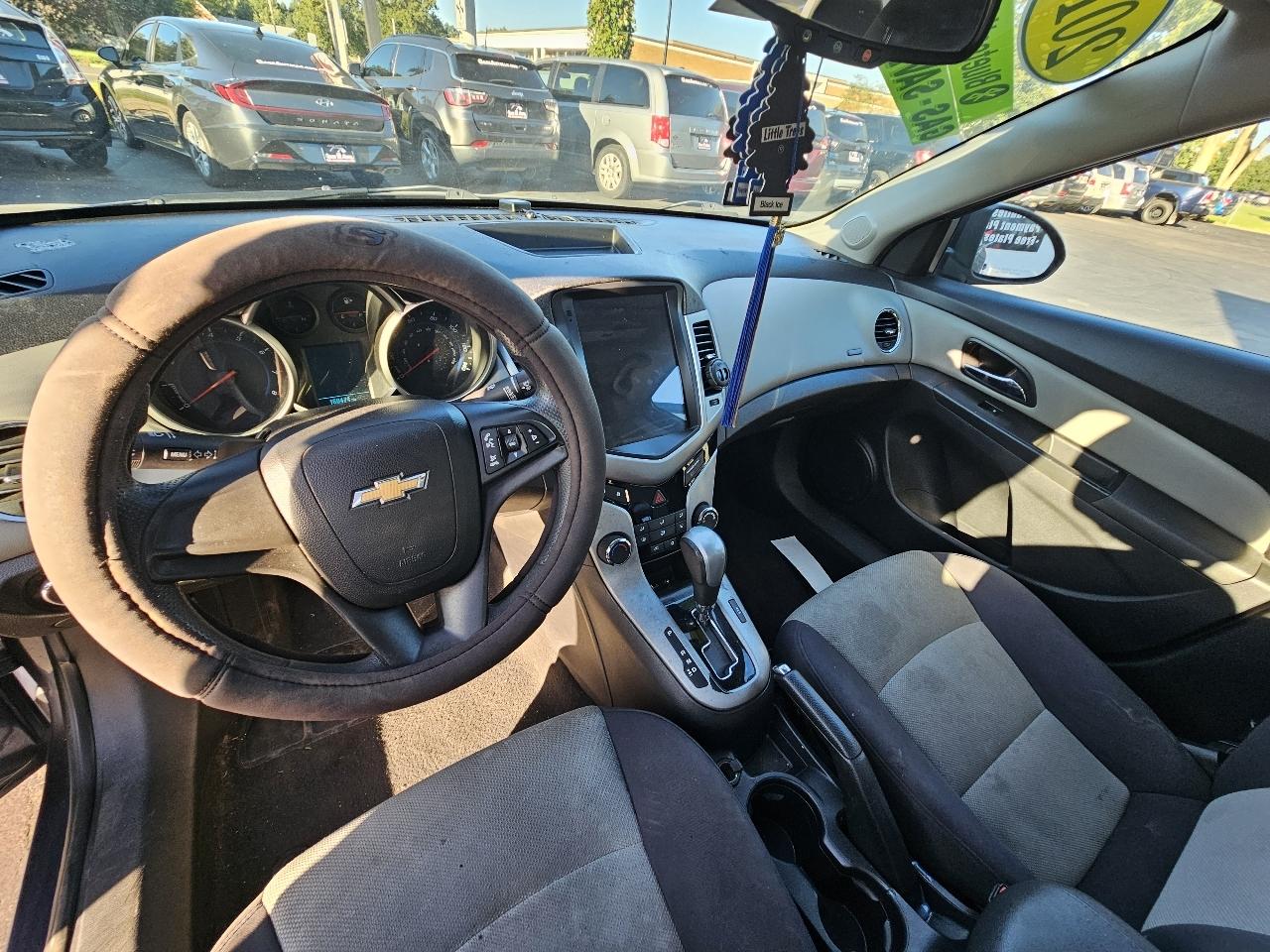 Chevrolet Cruze LS Auto 2014