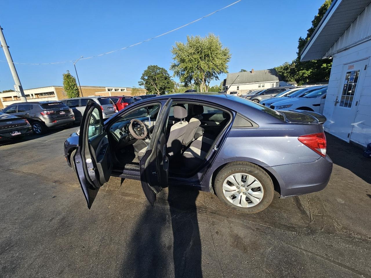 Chevrolet Cruze LS Auto 2014