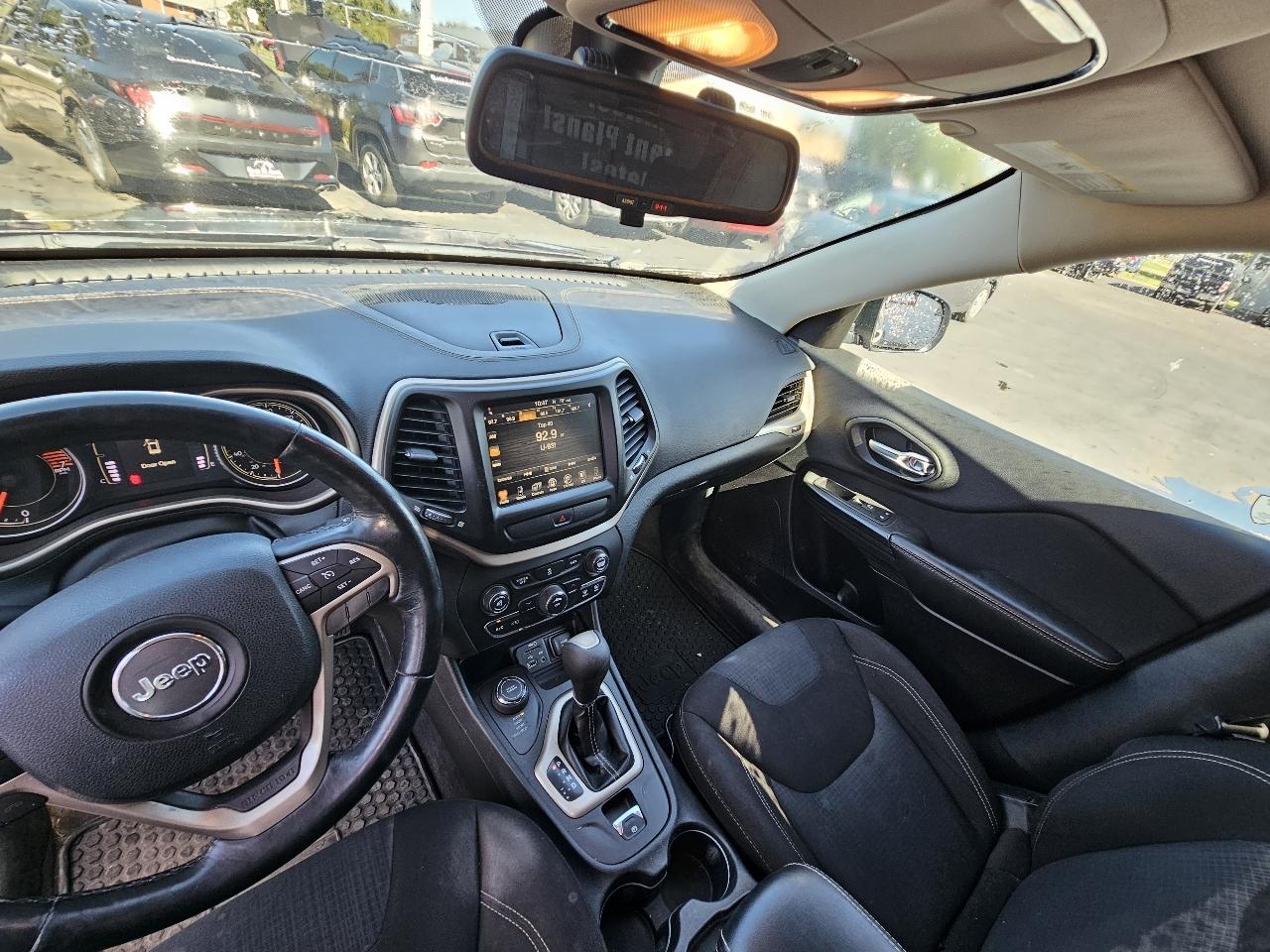 Toyota Camry Hybrid Sedan 2008