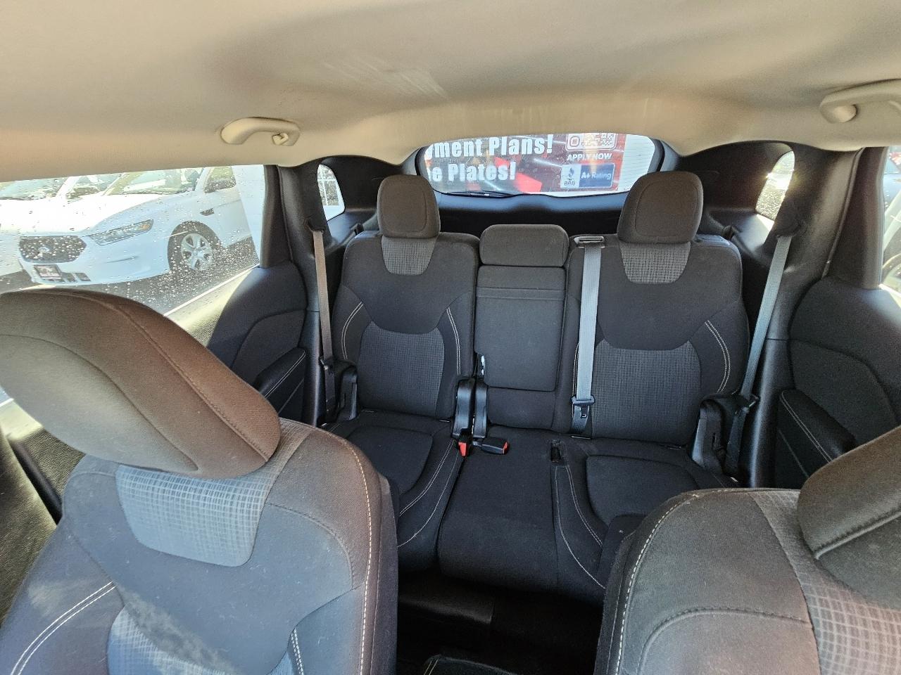 Toyota Camry Hybrid Sedan 2008