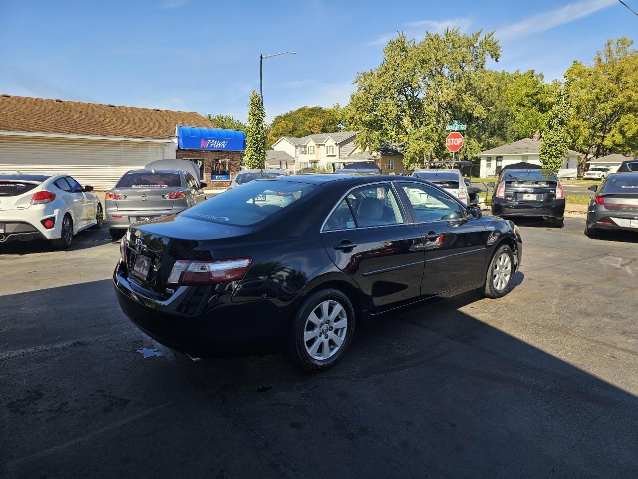 Toyota Camry Hybrid Sedan 2008