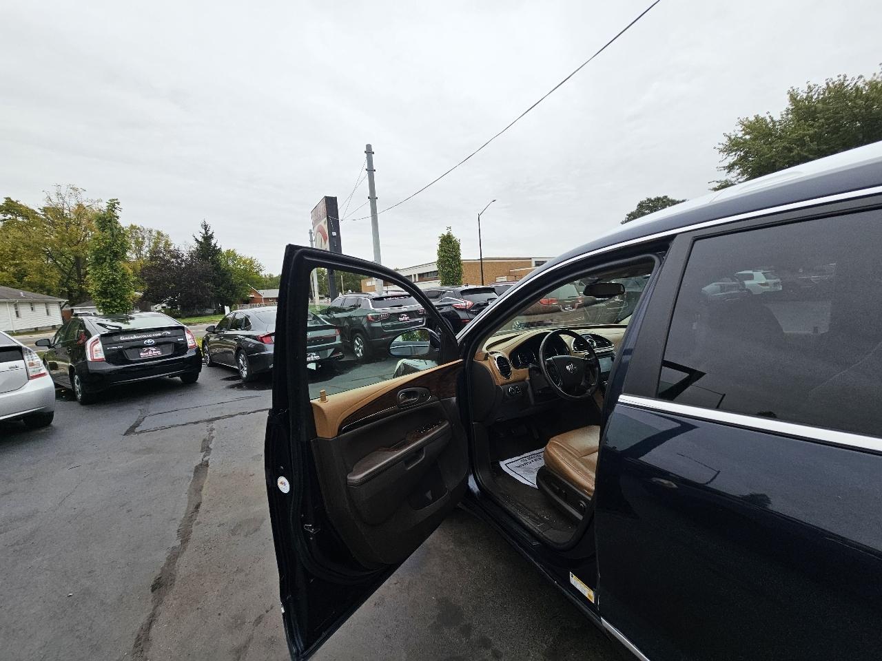 Buick Enclave Leather FWD 2016