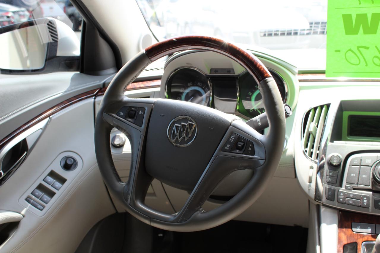 Buick LaCrosse CXS 2010