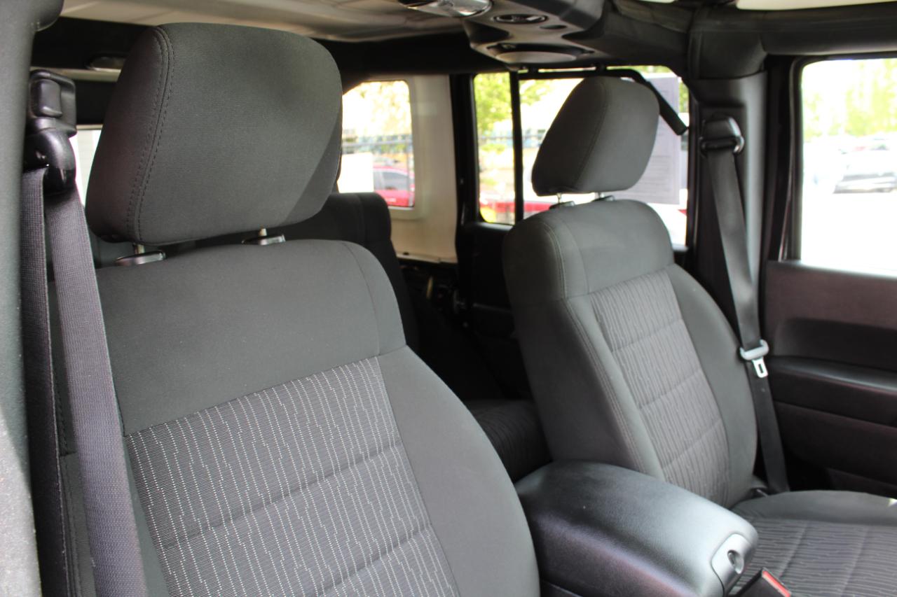 Jeep Wrangler Unlimited Sport 4WD 2012
