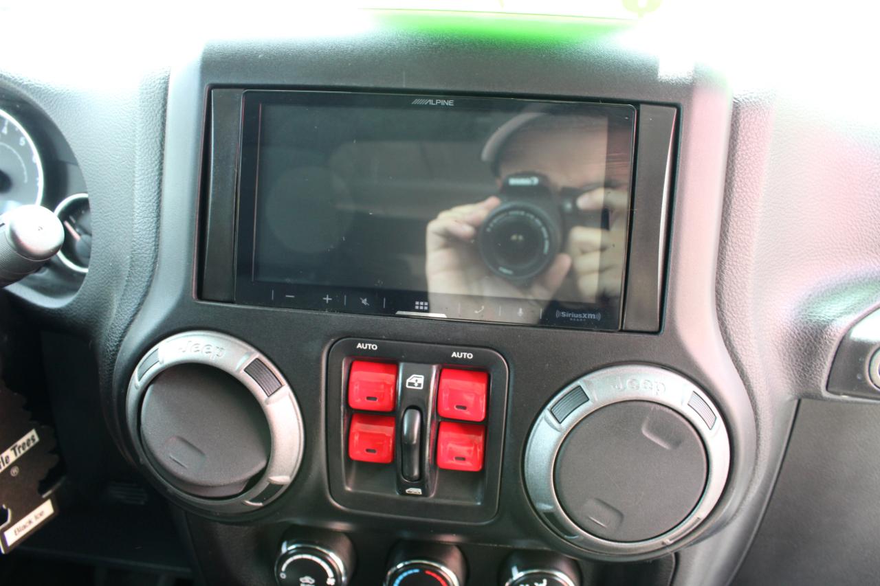 Jeep Wrangler Unlimited Sport 4WD 2012