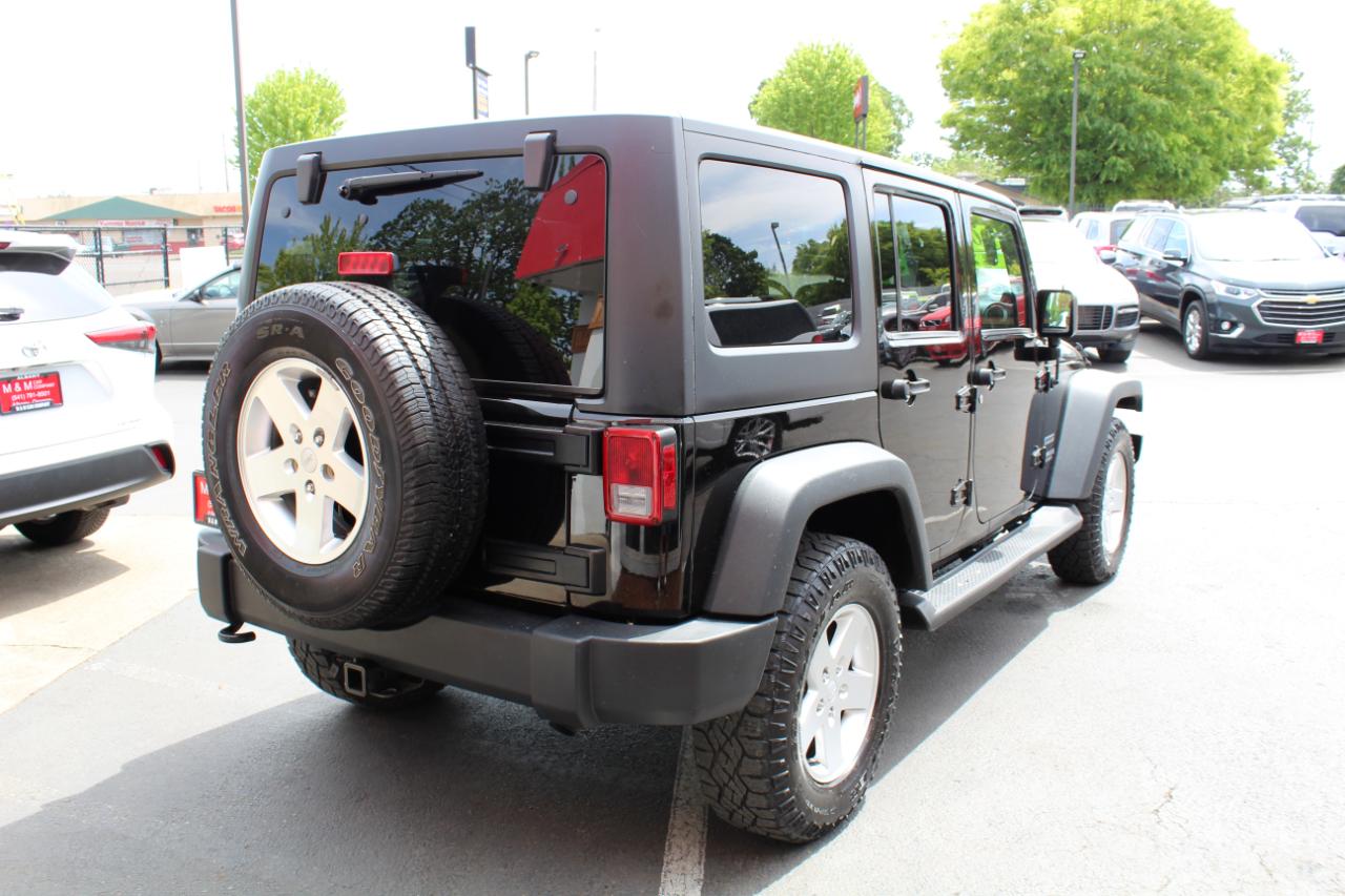 Jeep Wrangler Unlimited Sport 4WD 2012