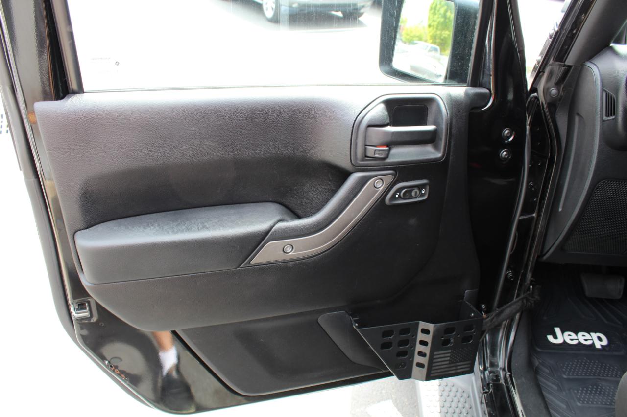 Jeep Wrangler Unlimited Sport 4WD 2012