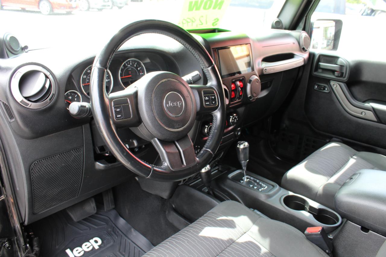 Jeep Wrangler Unlimited Sport 4WD 2012