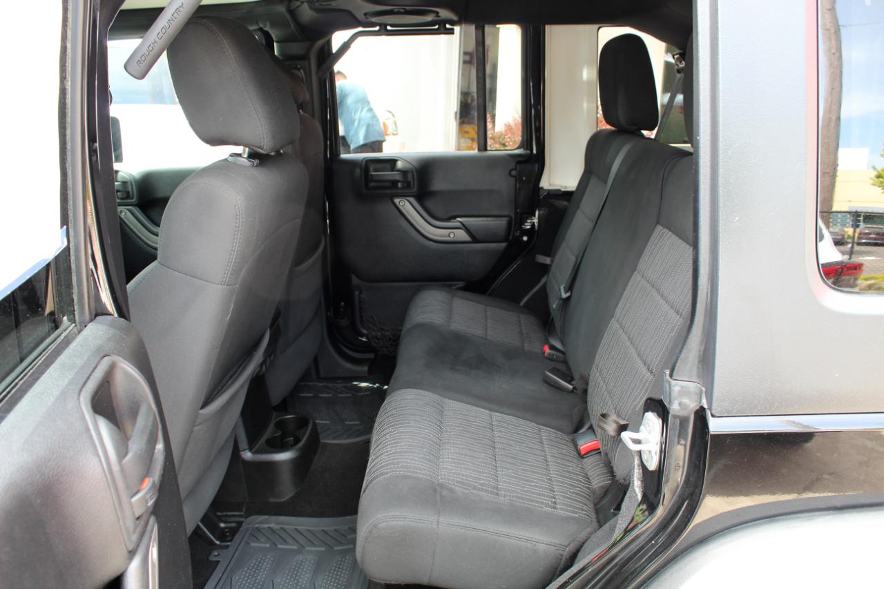 Jeep Wrangler Unlimited Sport 4WD 2012