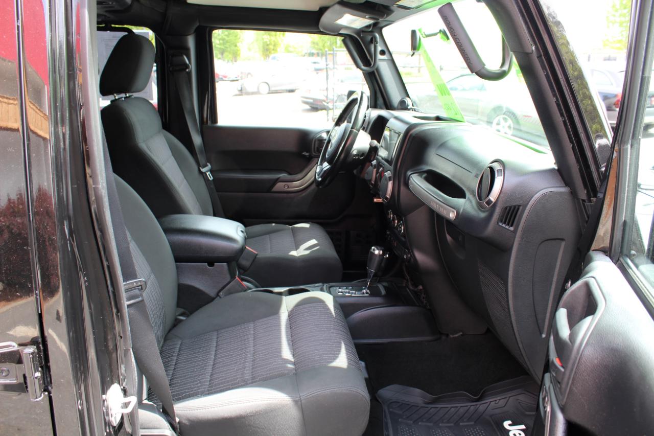 Jeep Wrangler Unlimited Sport 4WD 2012