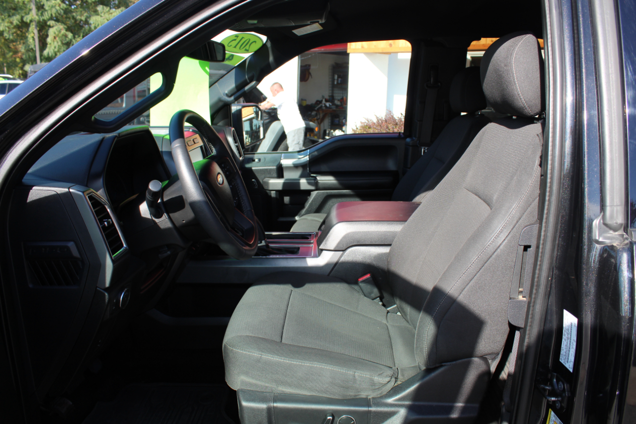 Ford F-150 Supercab 145" XLT 4WD 2015 Ford F-150 Supercab 145" XLT 4WD 2015