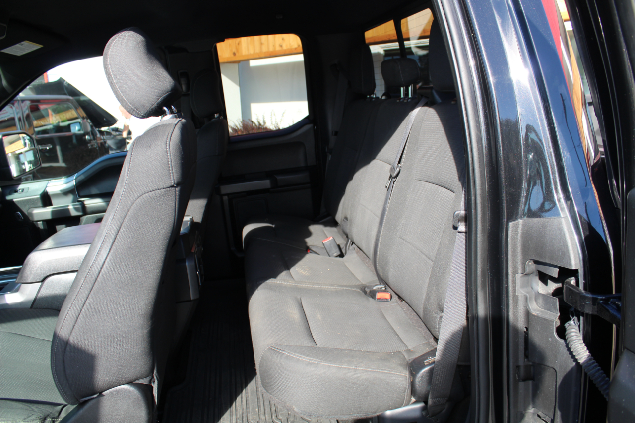 Ford F-150 Supercab 145" XLT 4WD 2015 Ford F-150 Supercab 145" XLT 4WD 2015