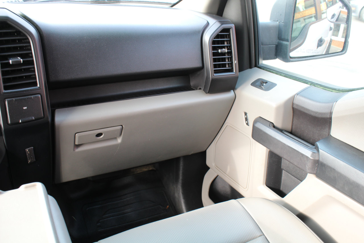 Ford F-150 XLT SuperCrew 5.5-ft. Bed 4WD 2018 Ford F-150 XLT SuperCrew 5.5-ft. Bed 4WD 2018