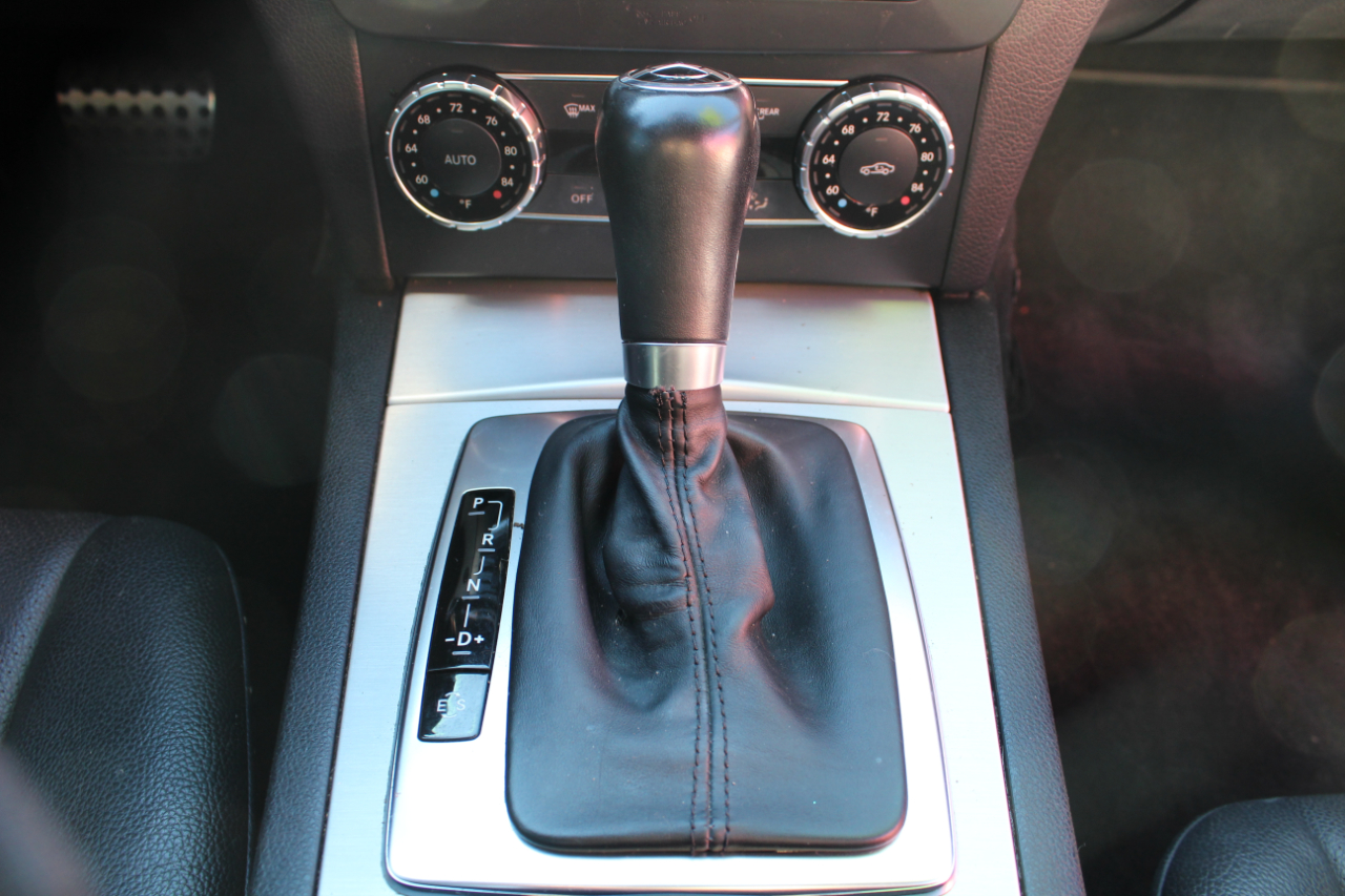 Mercedes-Benz C-Class 4dr Sdn C 250 Sport RWD 2013