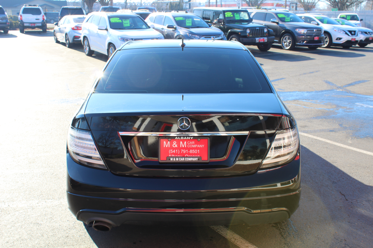 Mercedes-Benz C-Class 4dr Sdn C 250 Sport RWD 2013