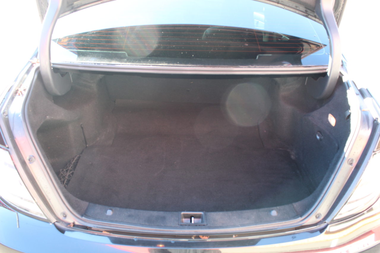 Mercedes-Benz C-Class 4dr Sdn C 250 Sport RWD 2013