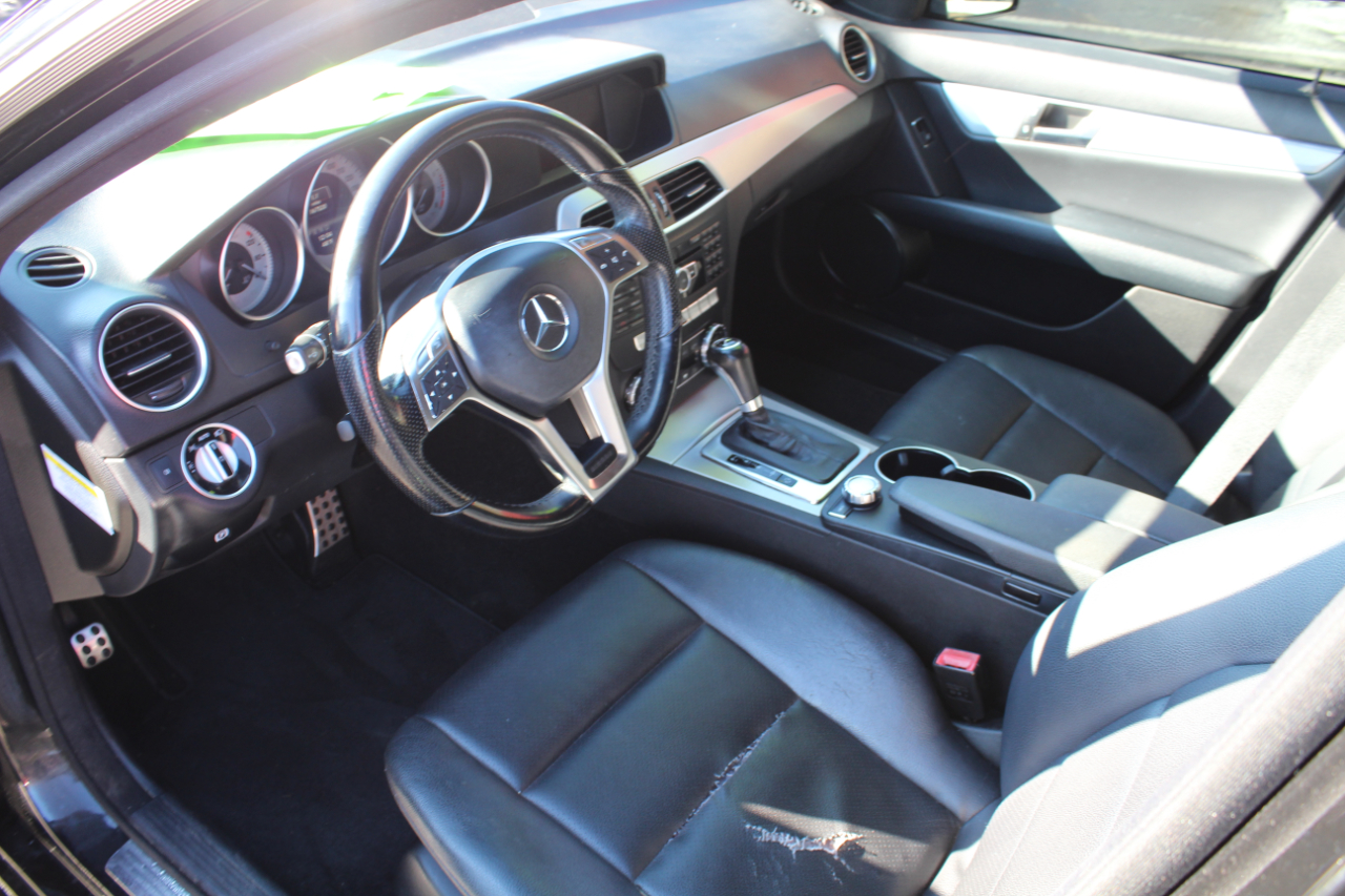 Mercedes-Benz C-Class 4dr Sdn C 250 Sport RWD 2013