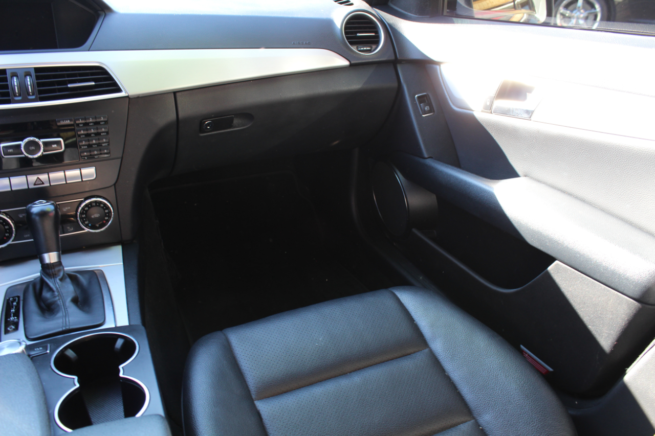 Mercedes-Benz C-Class 4dr Sdn C 250 Sport RWD 2013