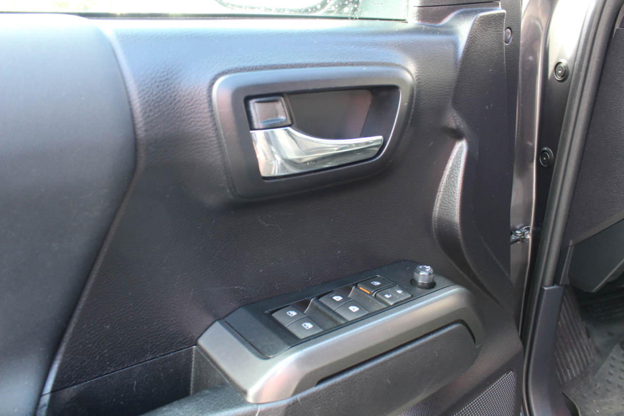 Toyota Tacoma TRD Sport Double Cab 5' Bed V6 4x4 AT (Natl) 2020 Toyota Tacoma TRD Sport Double Cab 5' Bed V6 4x4 AT (Natl) 2020