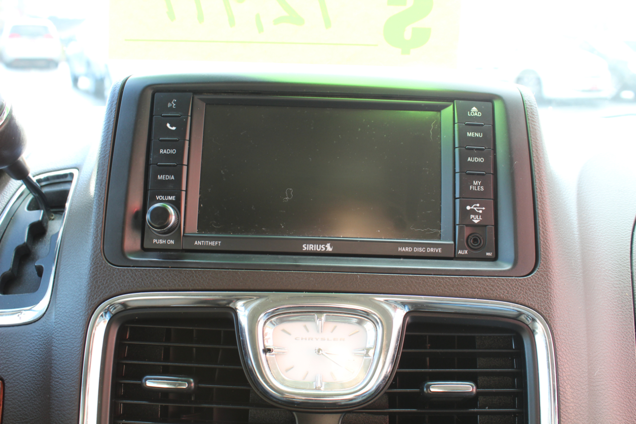 Chrysler Town & Country 4dr Wgn LX 2016