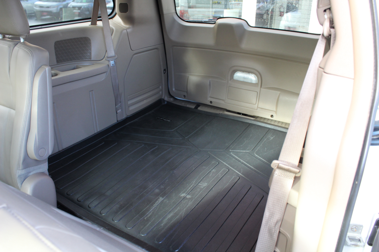 Chrysler Town & Country 4dr Wgn LX 2016