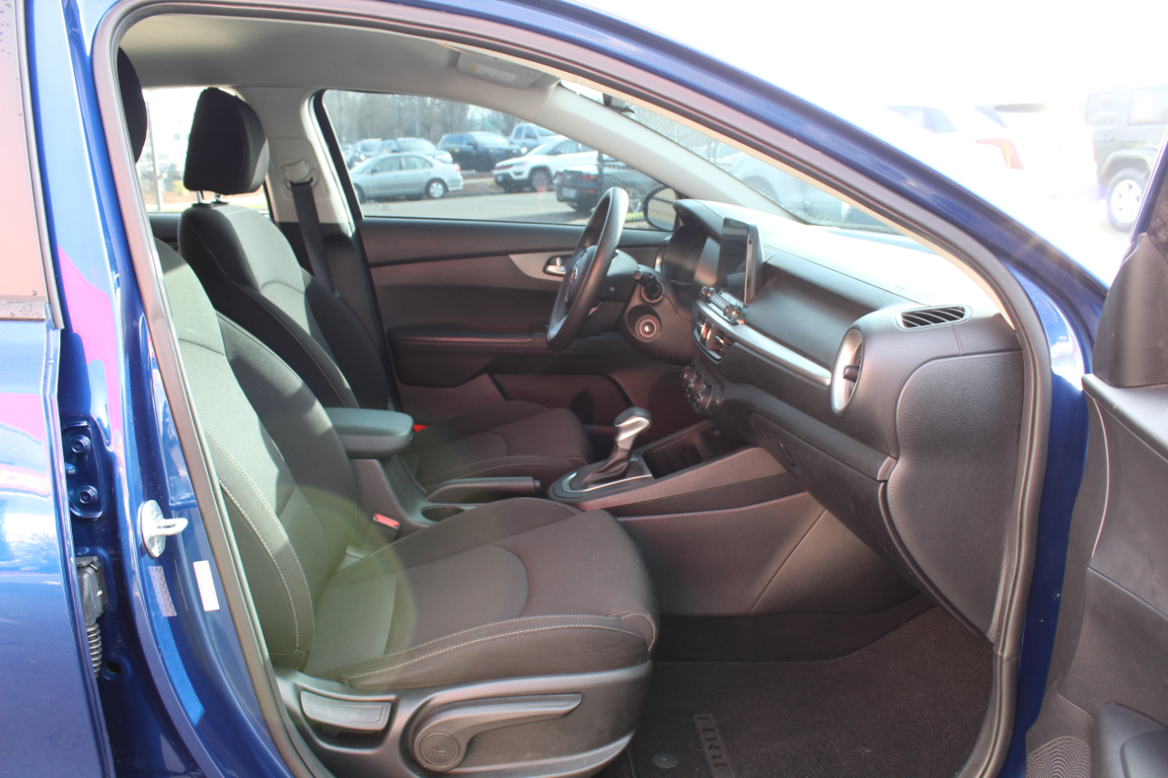 Kia Forte LXS IVT 2021