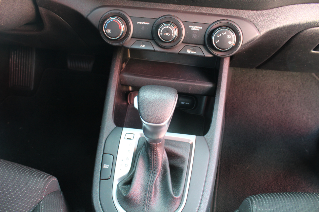 Kia Forte LXS IVT 2021