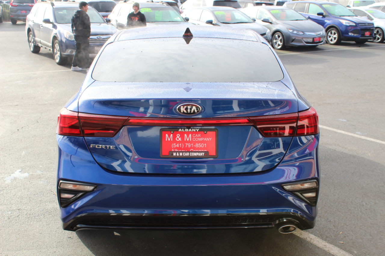 Kia Forte LXS IVT 2021