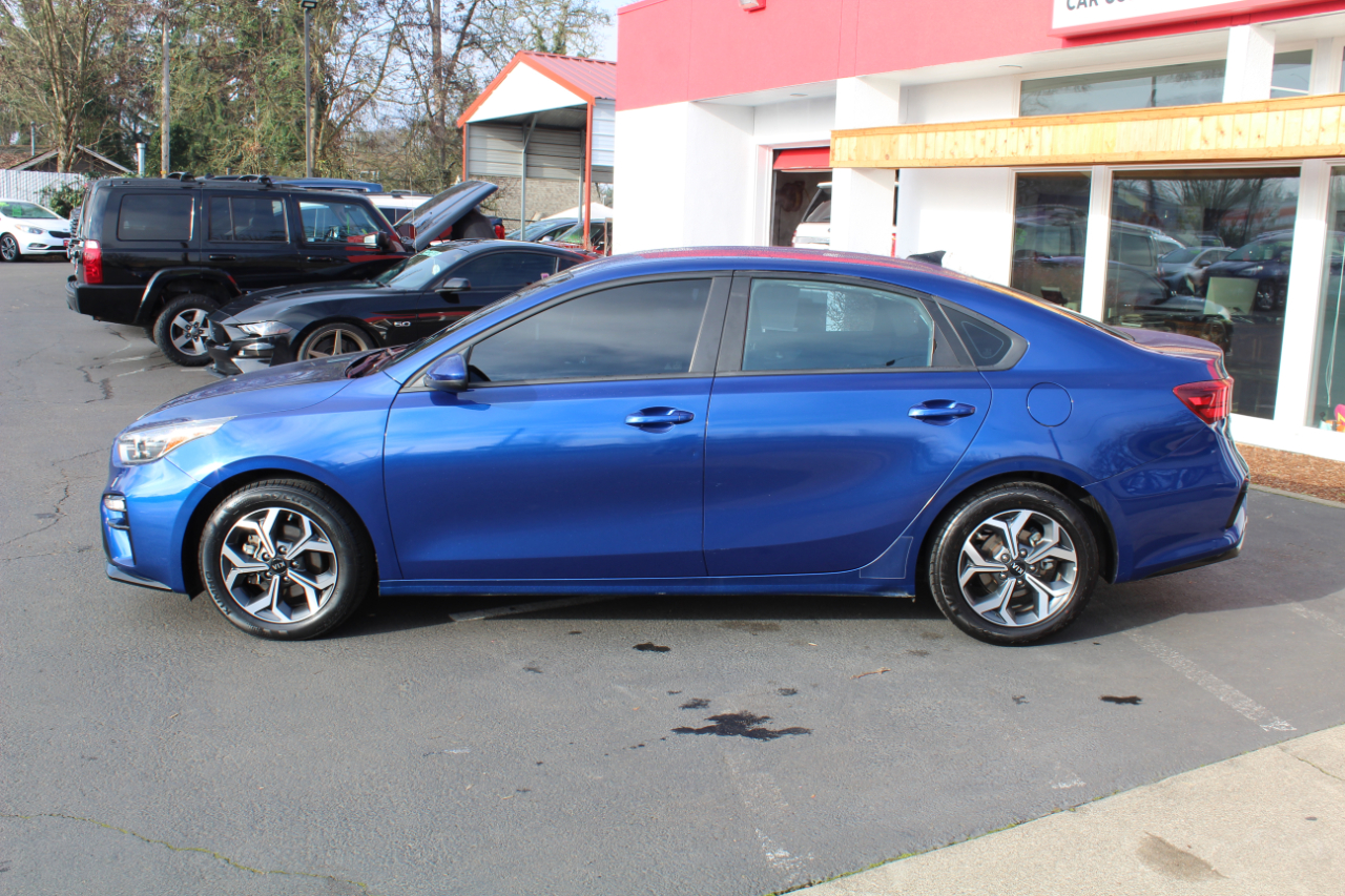 Kia Forte LXS IVT 2021