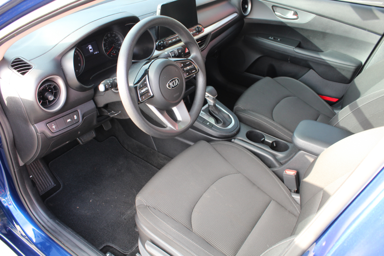 Kia Forte LXS IVT 2021